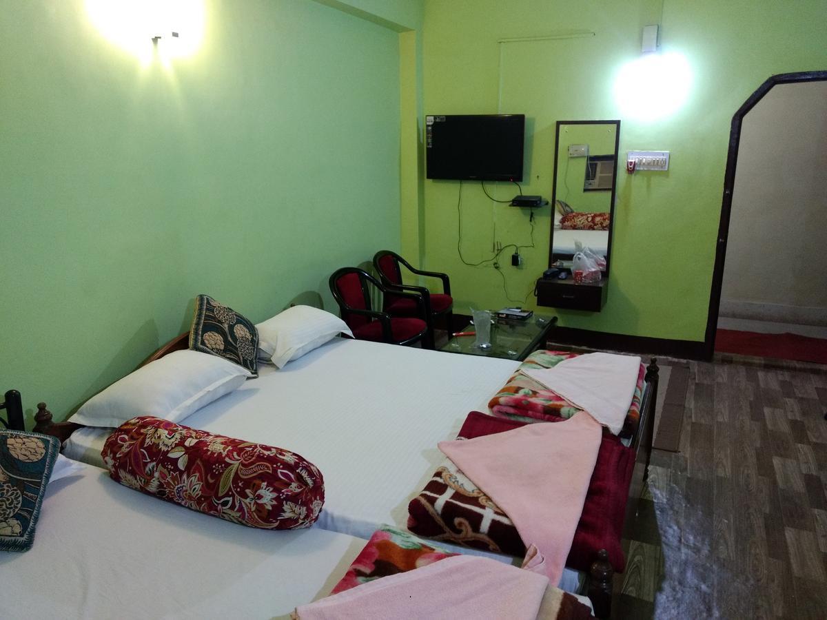 Hotel Shreya Бхубанешвара Экстерьер фото